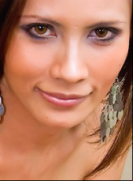 Shemale stunner Angie boasti...